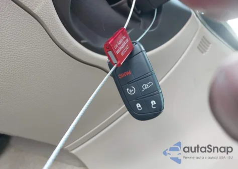 2018 Jeep Grand Cherokee Overland 4X4 z USA, uszkodzony, nr VIN 1C4RJFCGXJC453770